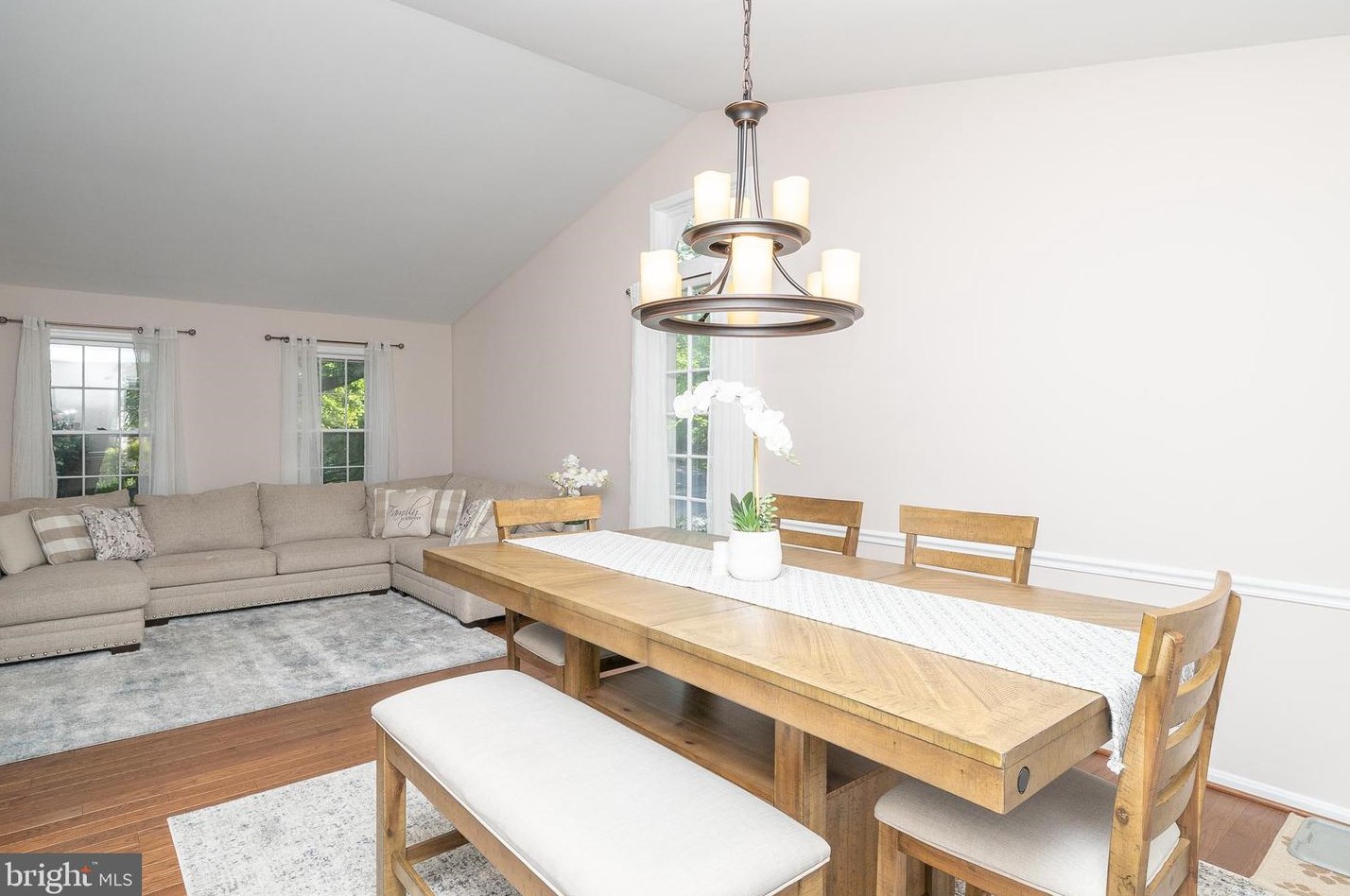 20505 Highland Hall Dr, Gaithersburg MD  20886-4047 exterior