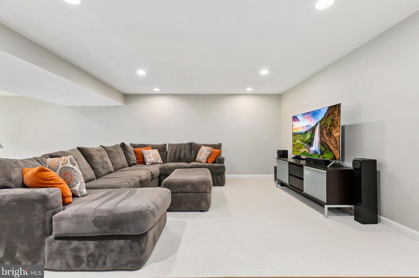 11531 Pleasant Mdw Dr, Gaithersburg MD 20878-4259 exterior