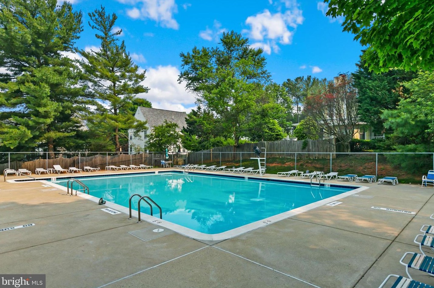 11531 Pleasant Mdw Dr, Gaithersburg MD 20878-4259 exterior