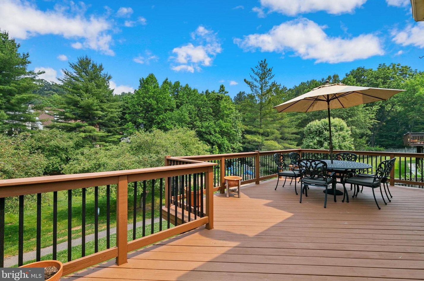 11531 Pleasant Mdw Dr, Gaithersburg MD 20878-4259 exterior