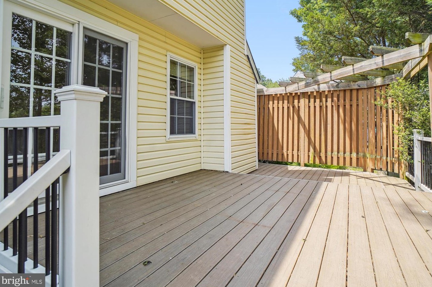 23840 Rolling Fork Way, Gaithersburg MD  20882-2727 exterior