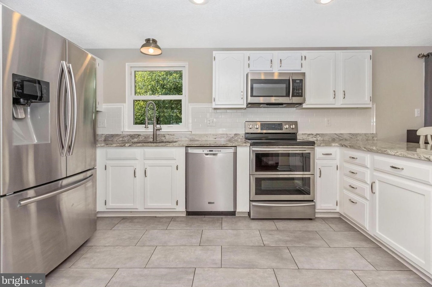 1101 Windmill Ln, Silver Spring MD 20905-6041 exterior