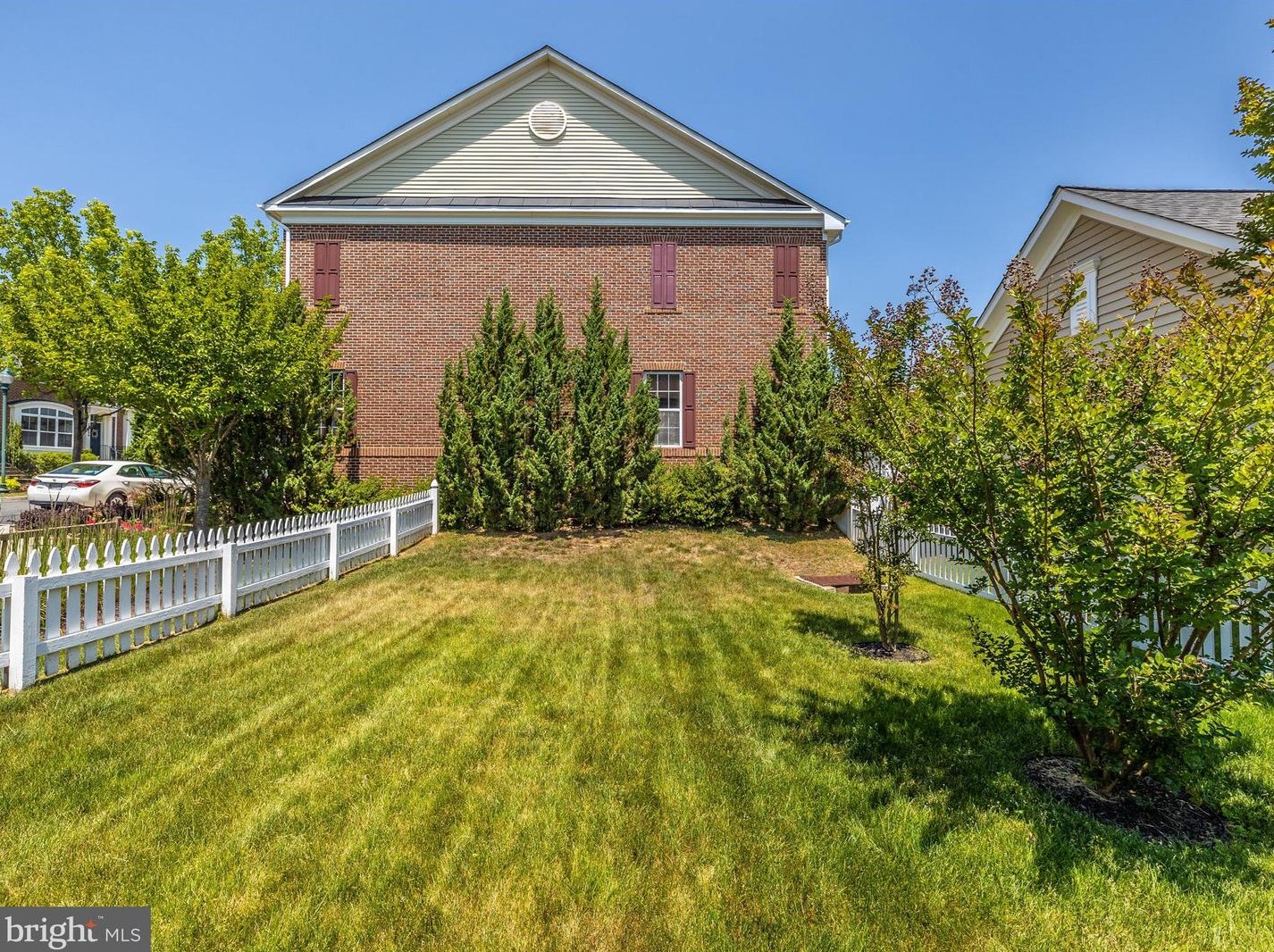 12619 Grand Elm St, Clarksburg MD 20871-4483 exterior