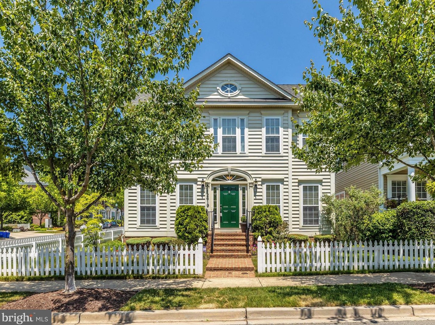 12619 Grand Elm St, Clarksburg MD 20871-4483 exterior