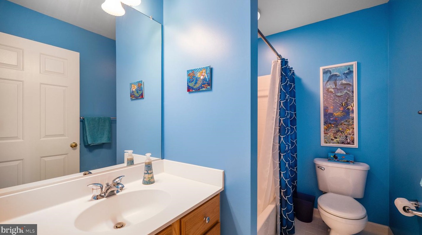 12873 Murphy Grove Ter, Clarksburg MD 20871-4318 exterior