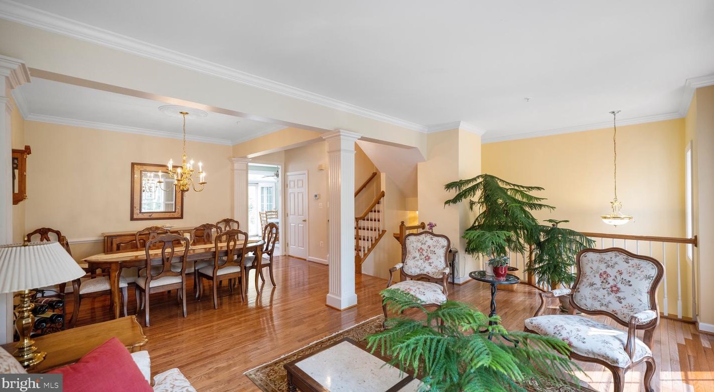 12873 Murphy Grove Ter, Clarksburg MD 20871-4318 exterior