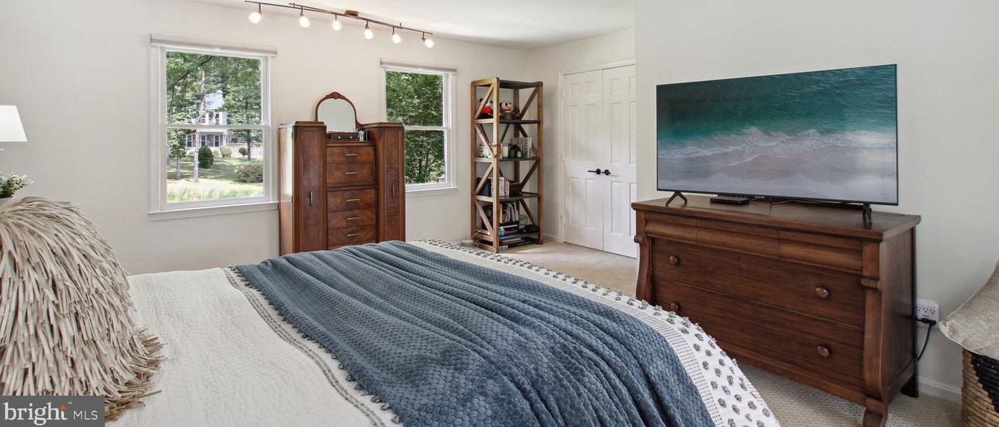 21600 Glendalough Rd, Gaithersburg MD 20882-4864 exterior