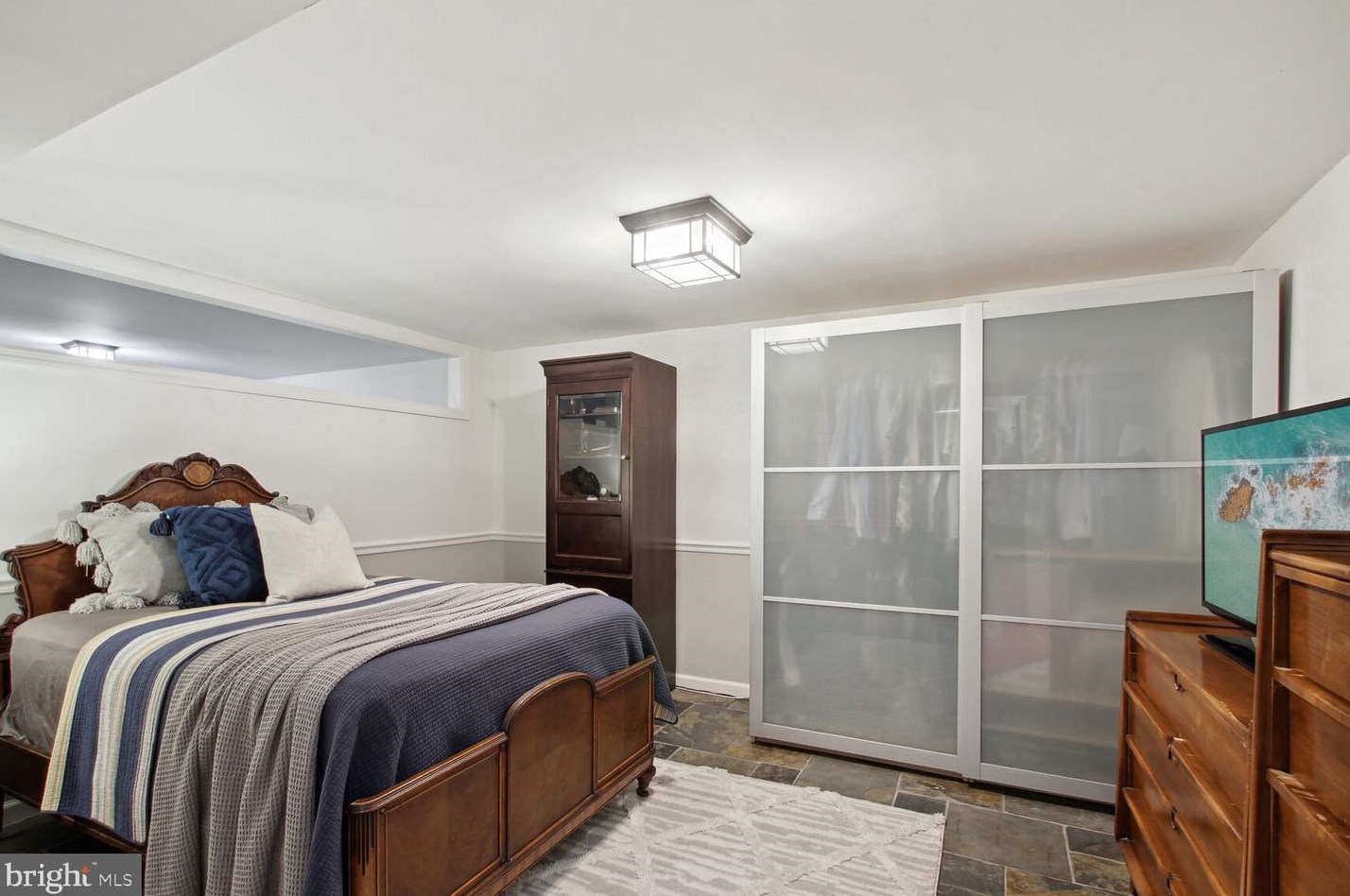 21600 Glendalough Rd, Gaithersburg MD 20882-4864 exterior