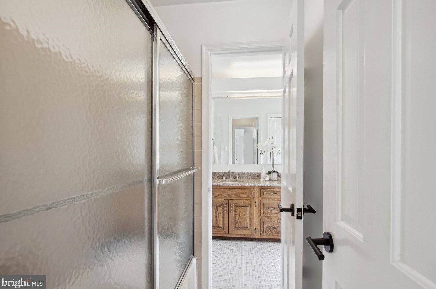 21600 Glendalough Rd, Gaithersburg MD 20882-4864 exterior