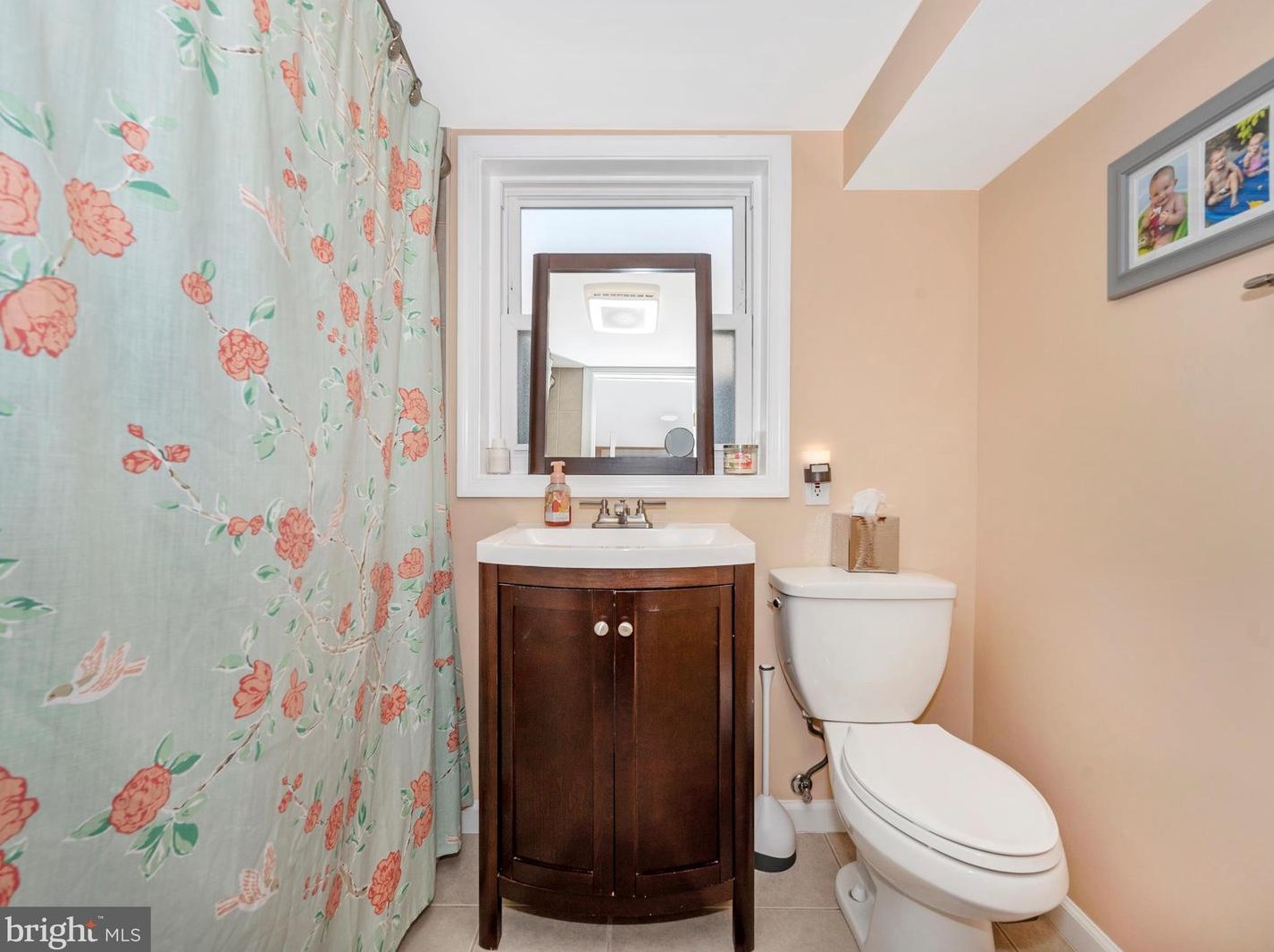 100 Spring St, Gaithersburg MD  20877-1922 exterior