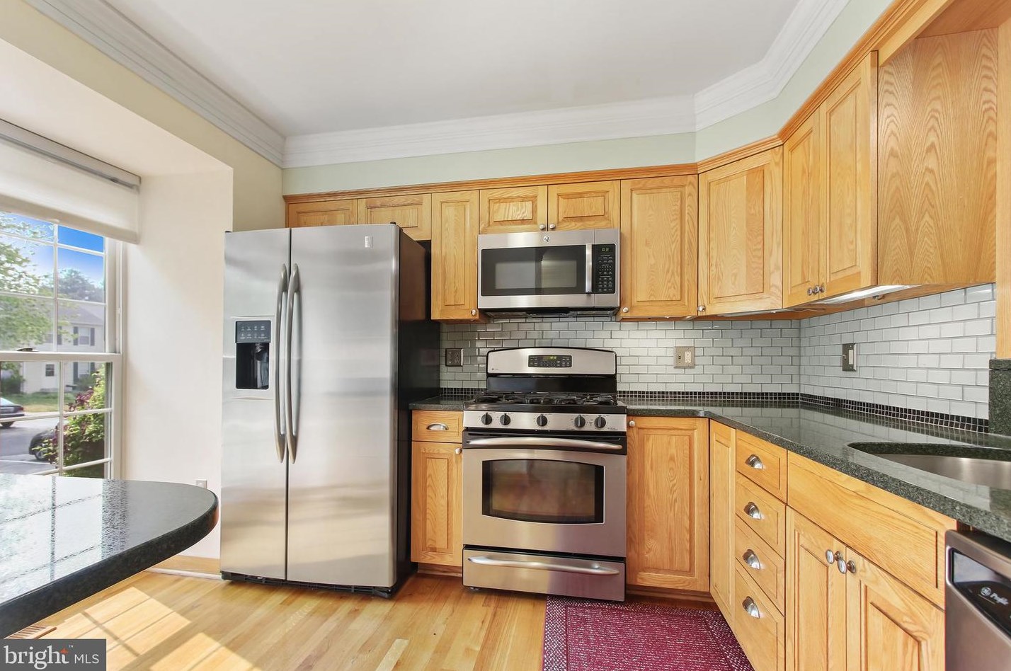 9551 White Pillar Ter, Gaithersburg MD  20882-2815 exterior