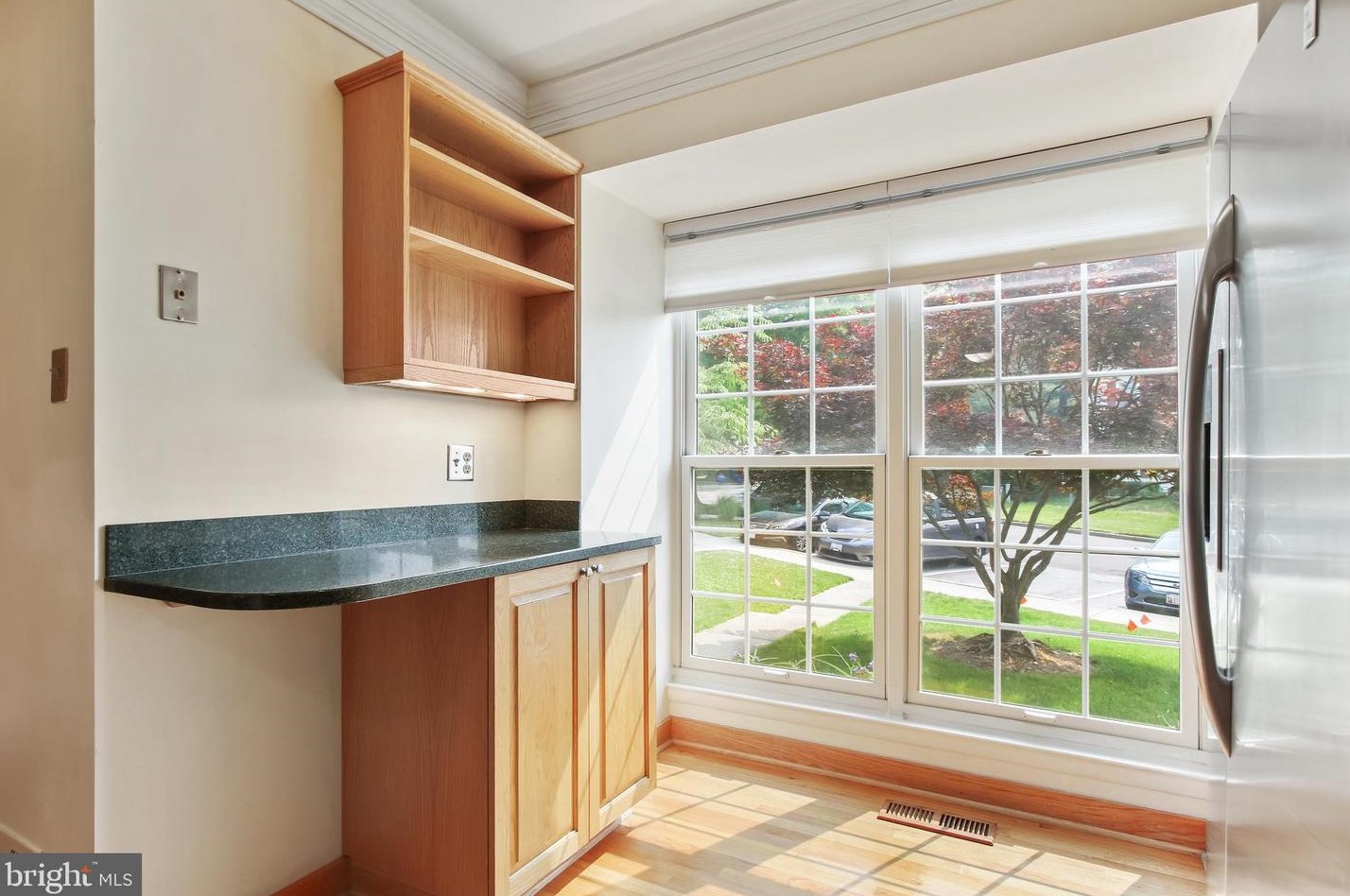 9551 White Pillar Ter, Gaithersburg MD  20882-2815 exterior