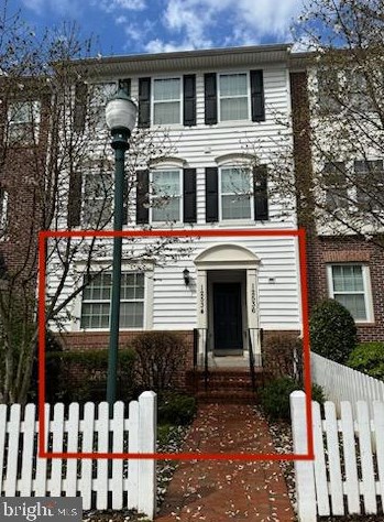 12534 Horseshoe Bend Cir, Clarksburg MD 20871-9396 exterior