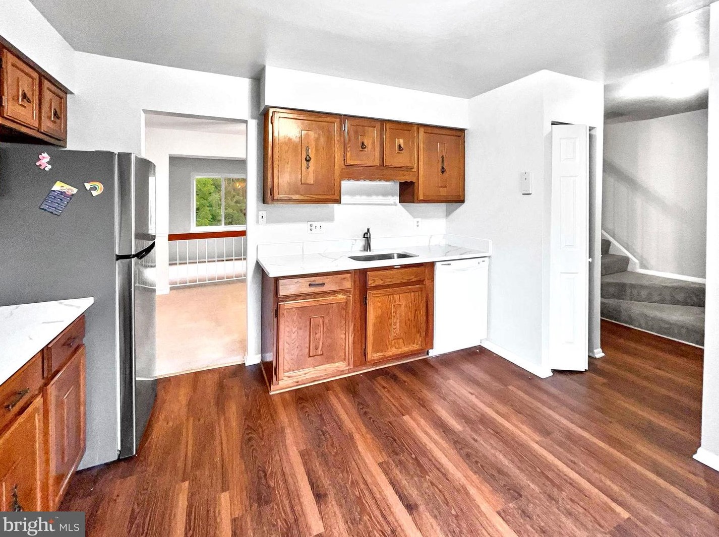 8935 Centerway Rd, Gaithersburg MD  20879-1801 exterior