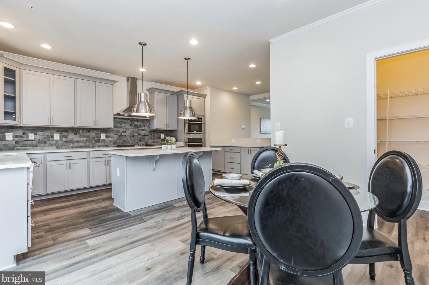 13213 Shawnee Ln, Clarksburg MD  20871 exterior