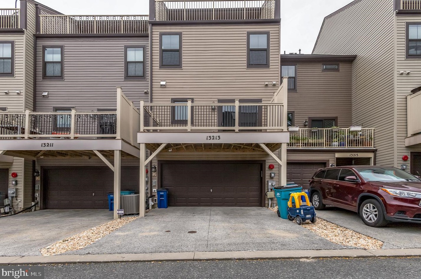 13213 Shawnee Ln, Clarksburg MD  20871 exterior