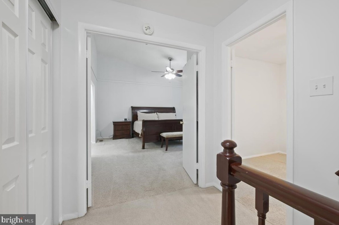 8404 Tea Rose Dr, Gaithersburg MD  20879-4651 exterior