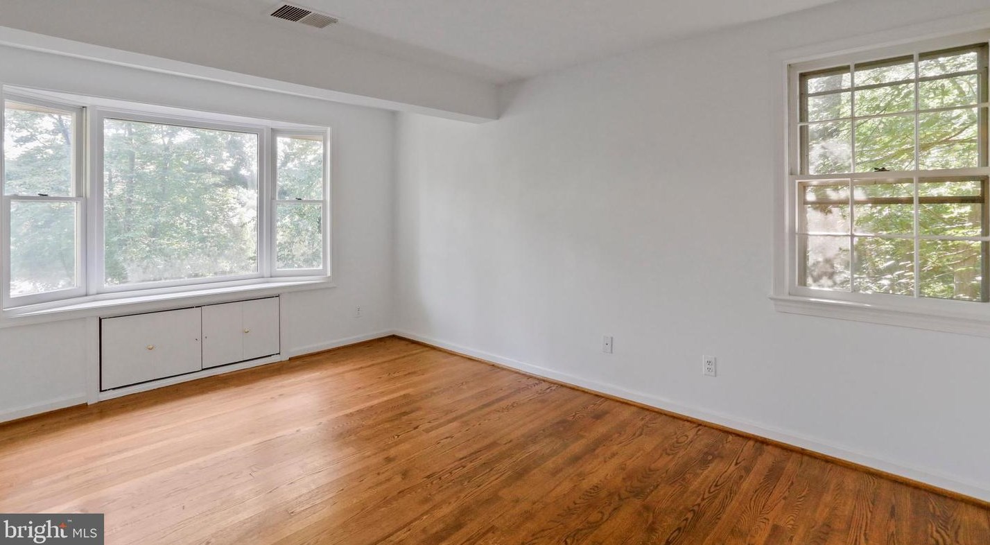 18929 Diary Rd, Gaithersburg MD 20886-3136 exterior