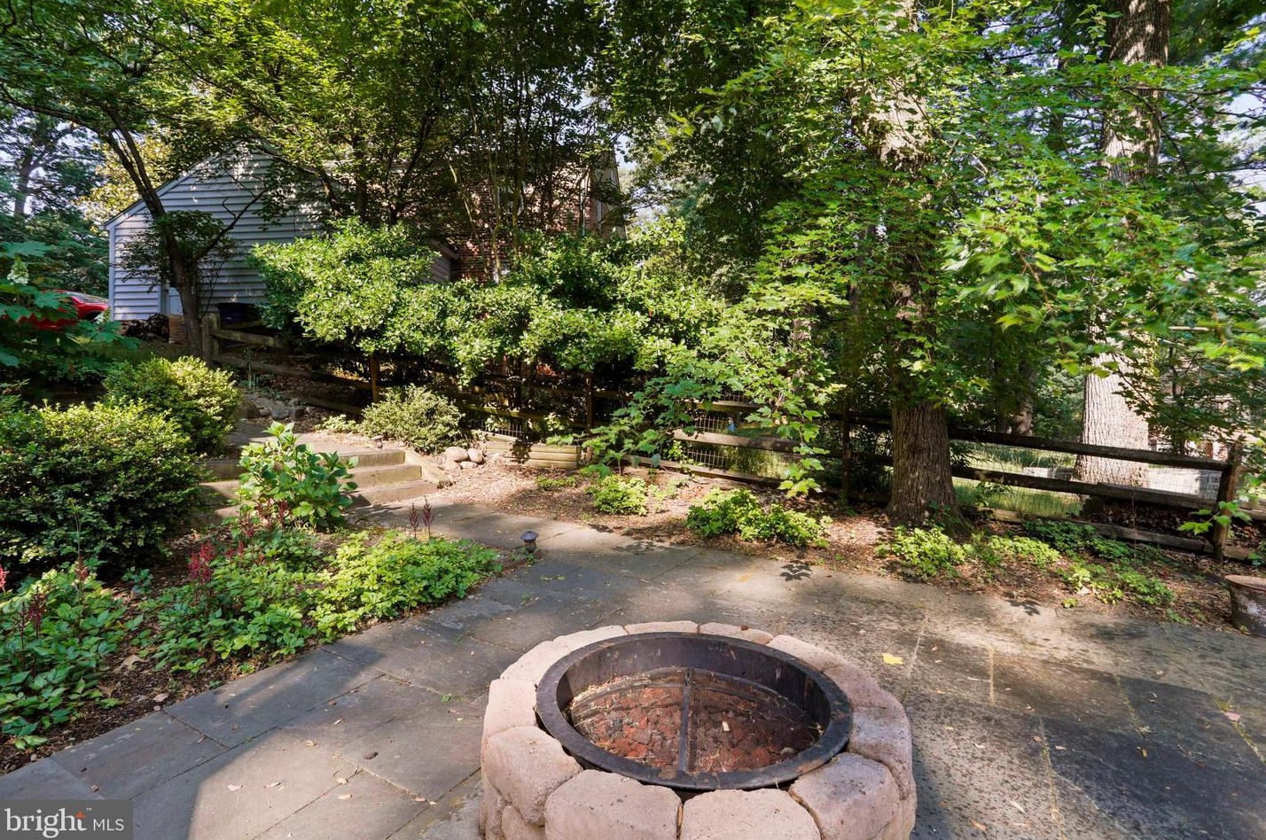 18929 Diary Rd, Gaithersburg MD 20886-3136 exterior