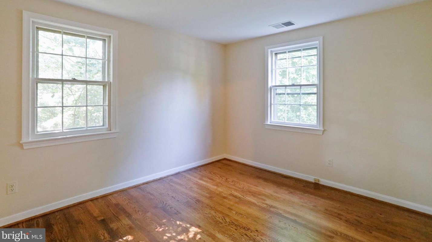 18929 Diary Rd, Gaithersburg MD 20886-3136 exterior