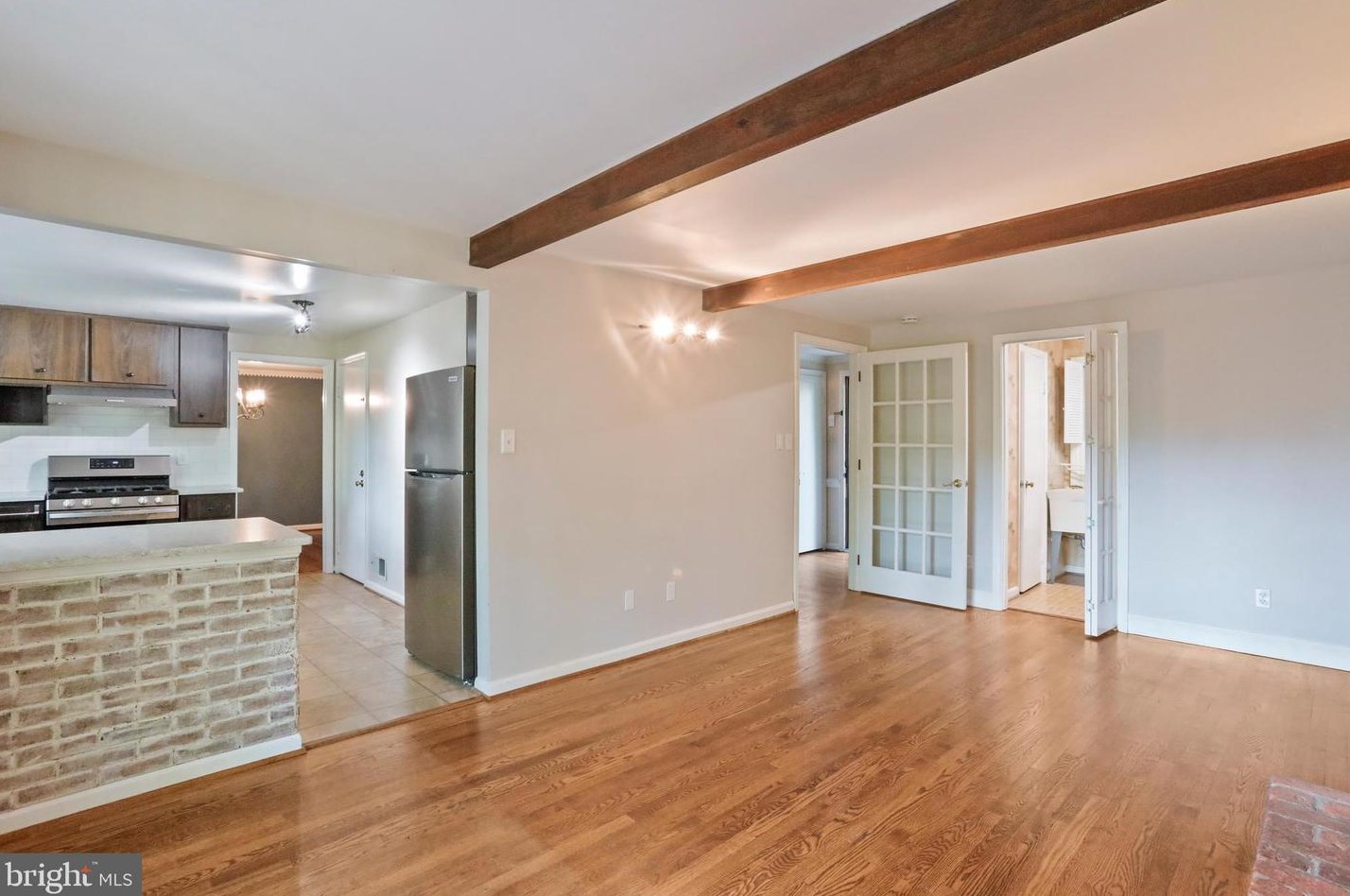 18929 Diary Rd, Gaithersburg MD 20886-3136 exterior