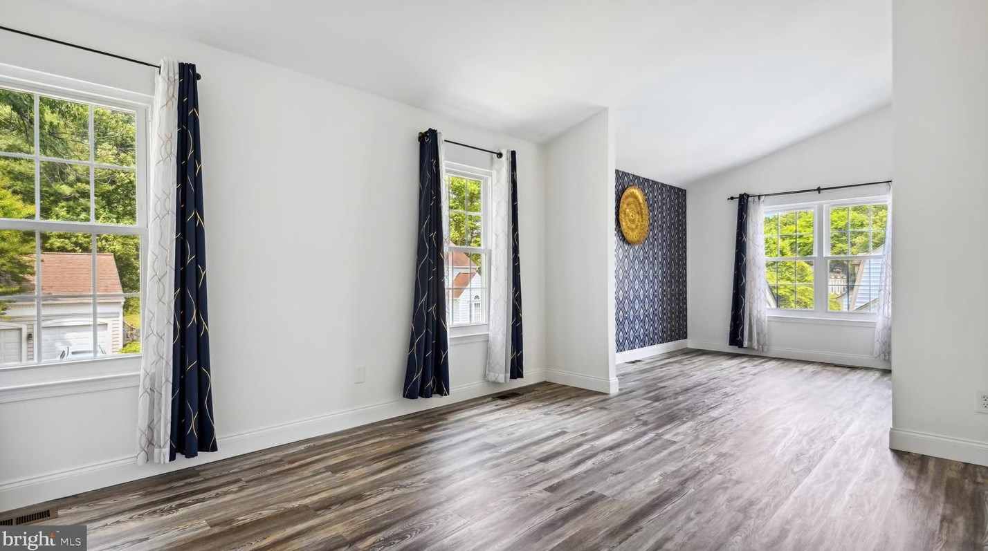 20813 Aspenwood Ln, Gaithersburg MD  20886-4067 exterior