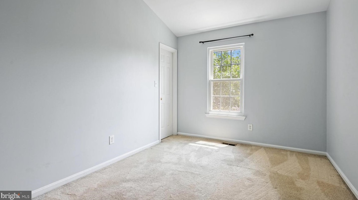 20813 Aspenwood Ln, Gaithersburg MD  20886-4067 exterior