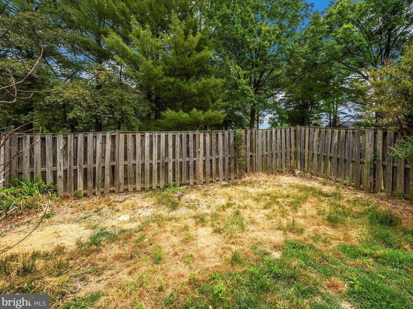 18601 Nuthatcher Ln, Gaithersburg MD  20879-1707 exterior