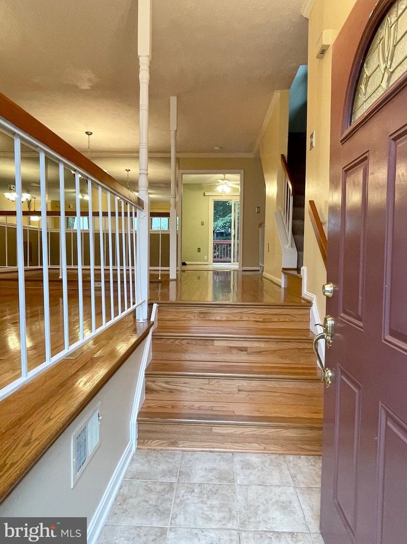 829 Flagler Dr, Gaithersburg MD  20878-1938 exterior