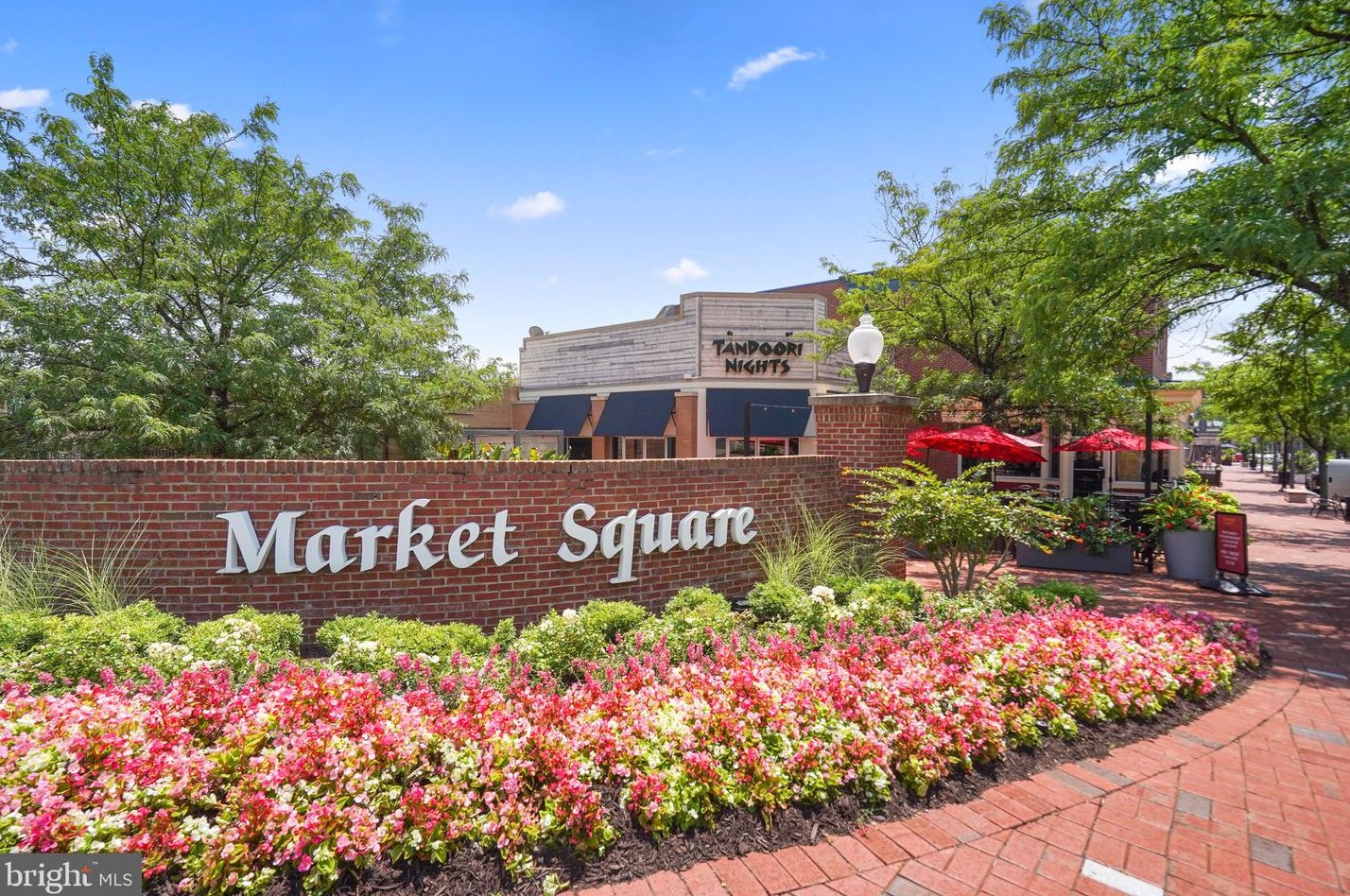 162 Chevy Chase St, Gaithersburg MD  20878-6467 exterior