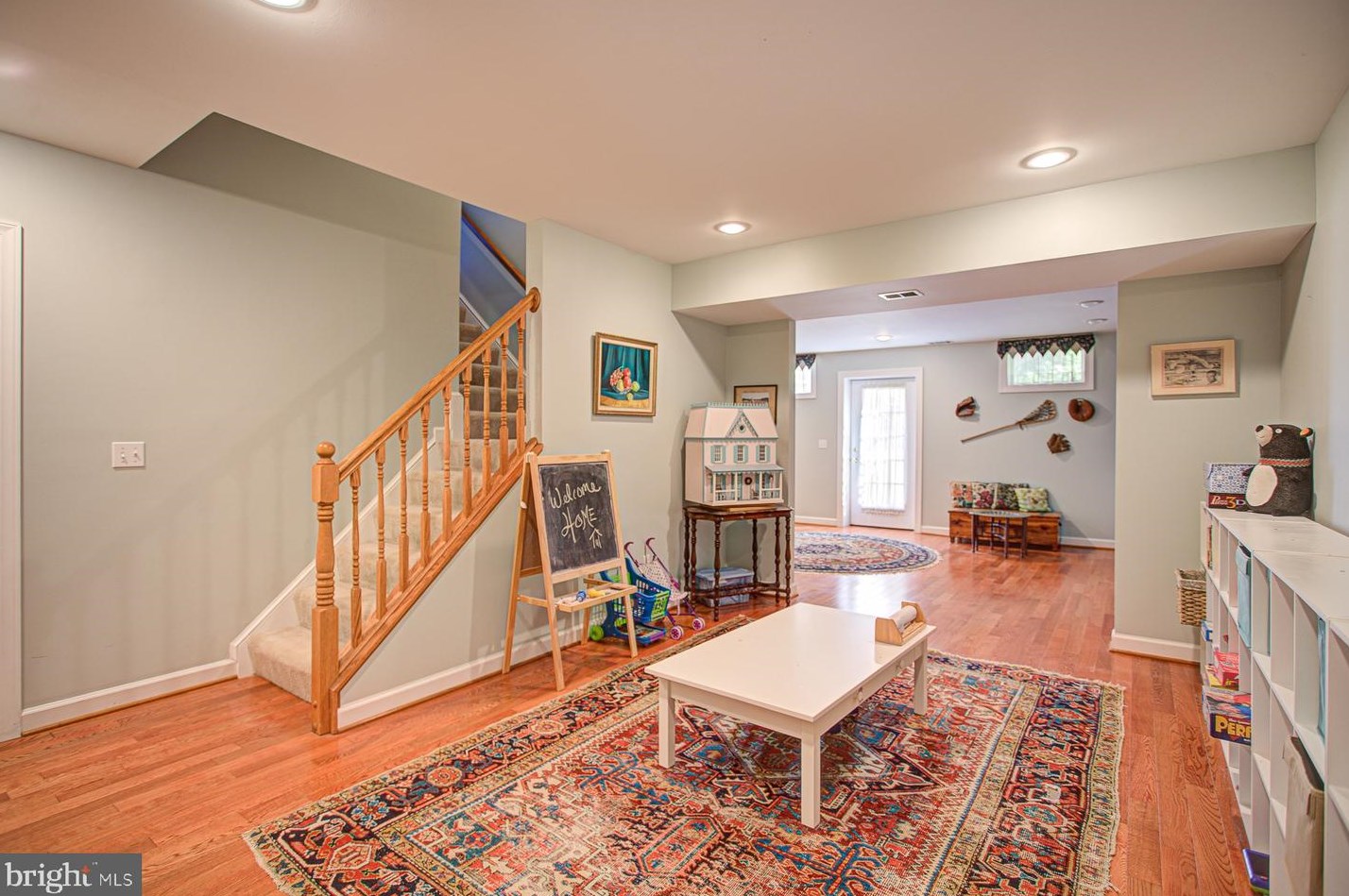 18307 Paradise Cove Ter, Olney MD  20832-3039 exterior