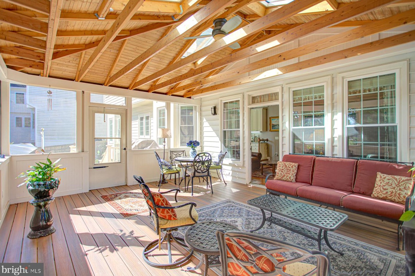 18307 Paradise Cove Ter, Olney MD  20832-3039 exterior