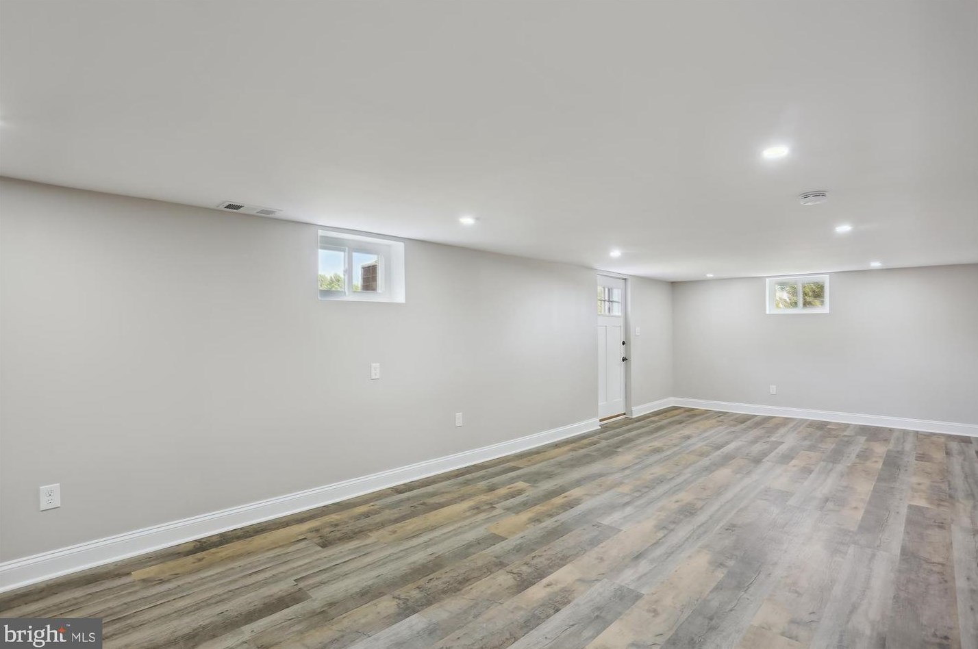 24404 Welsh Rd, Gaithersburg MD  20882-3934 exterior