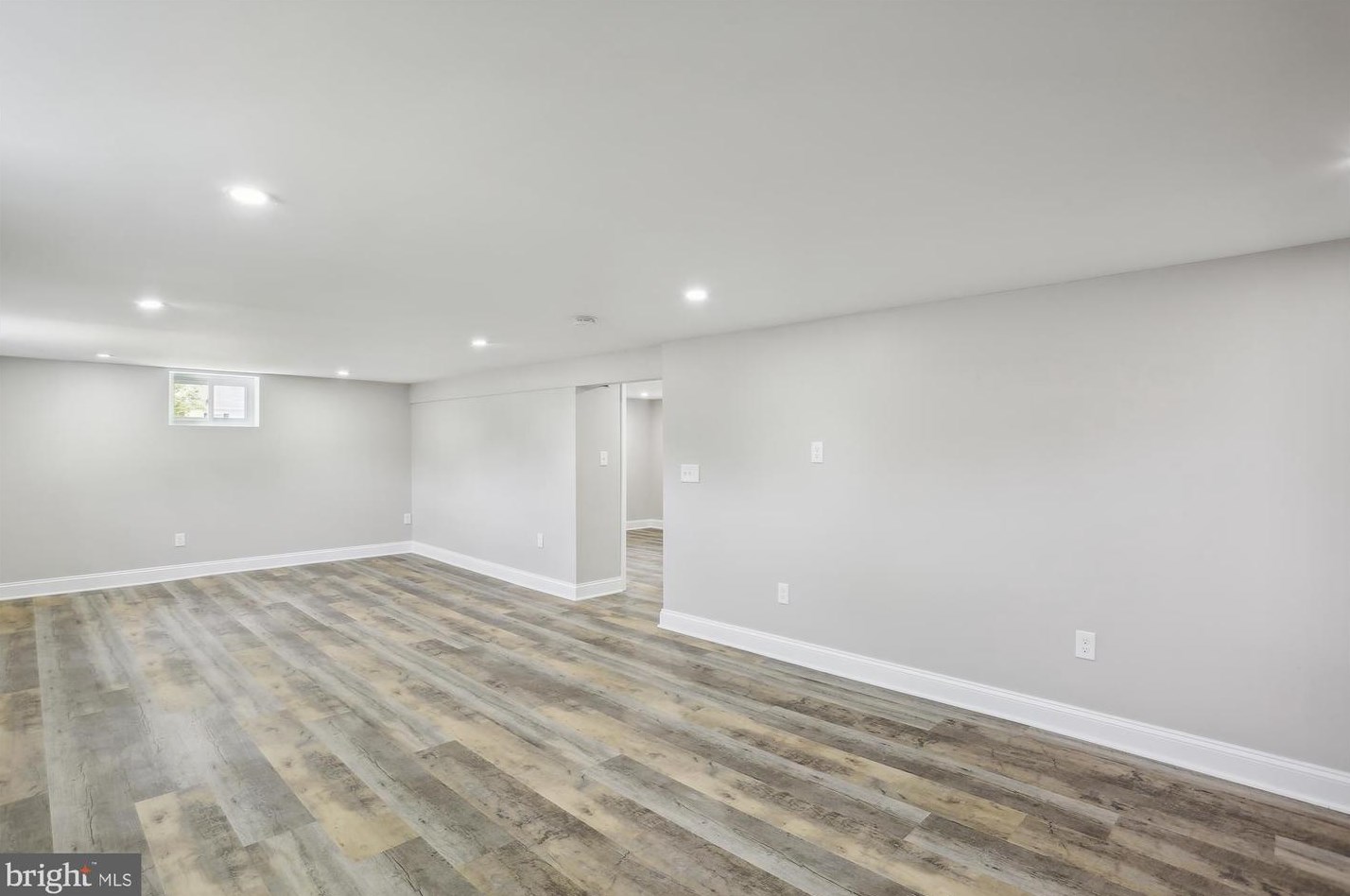 24404 Welsh Rd, Gaithersburg MD  20882-3934 exterior