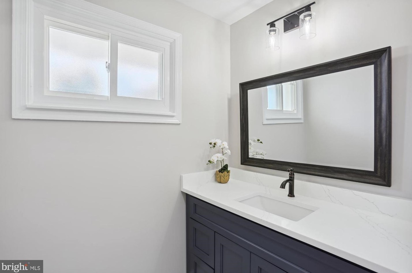 24404 Welsh Rd, Gaithersburg MD  20882-3934 exterior