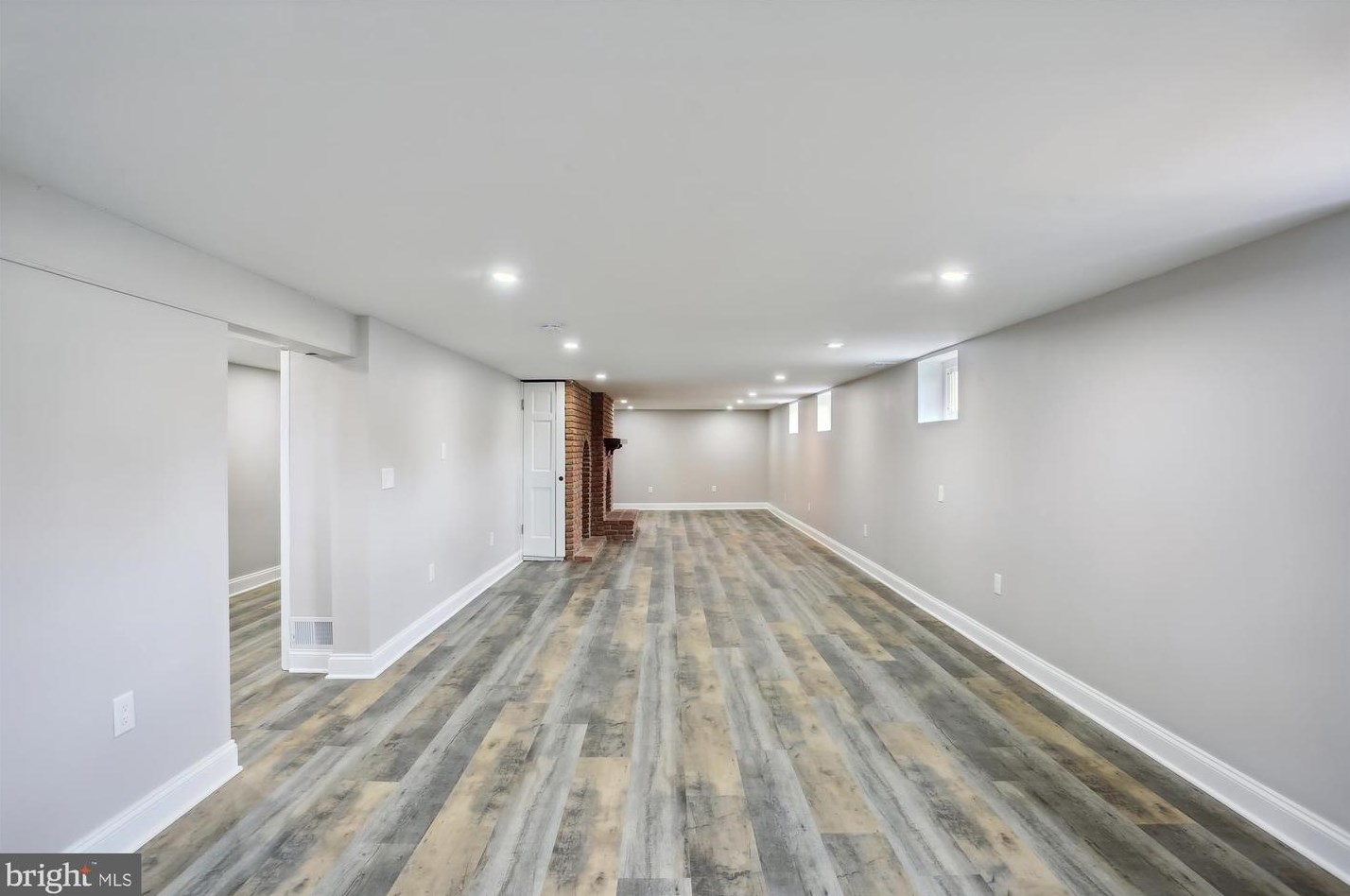 24404 Welsh Rd, Gaithersburg MD  20882-3934 exterior