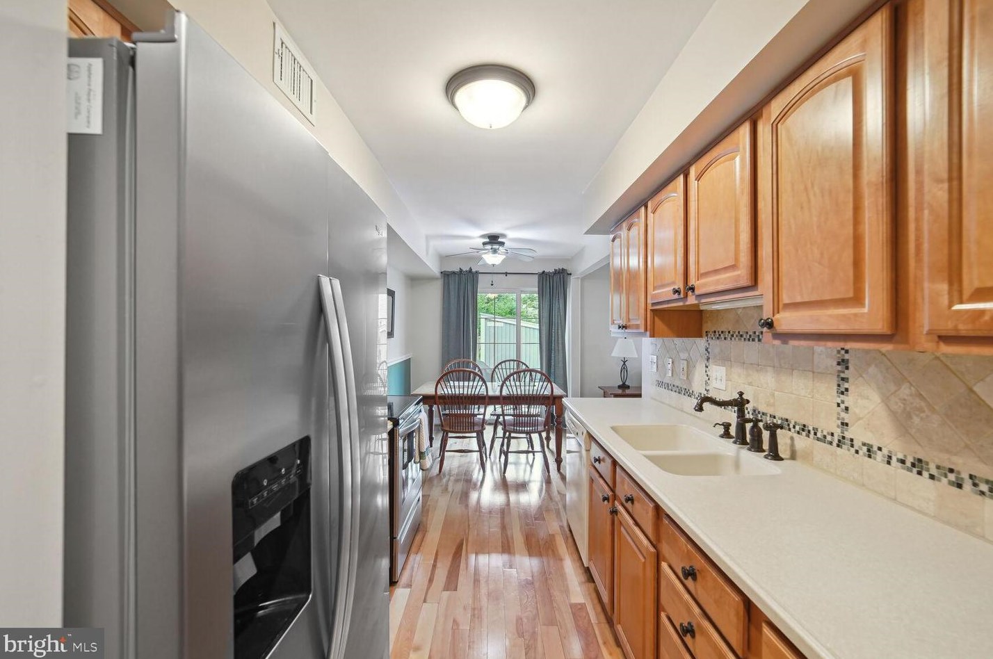 38 Triple Crown Ct, Gaithersburg MD  20878-3745 exterior