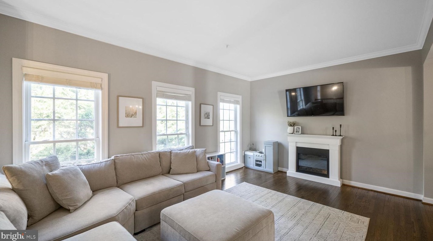 23618 General Store Dr, Clarksburg MD 20871-4322 exterior