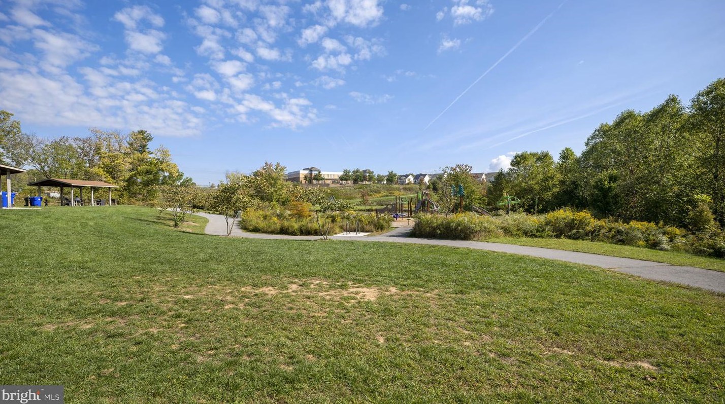 23618 General Store Dr, Clarksburg MD 20871-4322 exterior