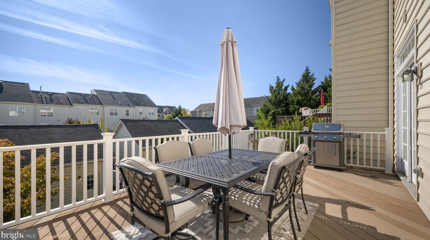 23618 General Store Dr, Clarksburg MD 20871-4322 exterior