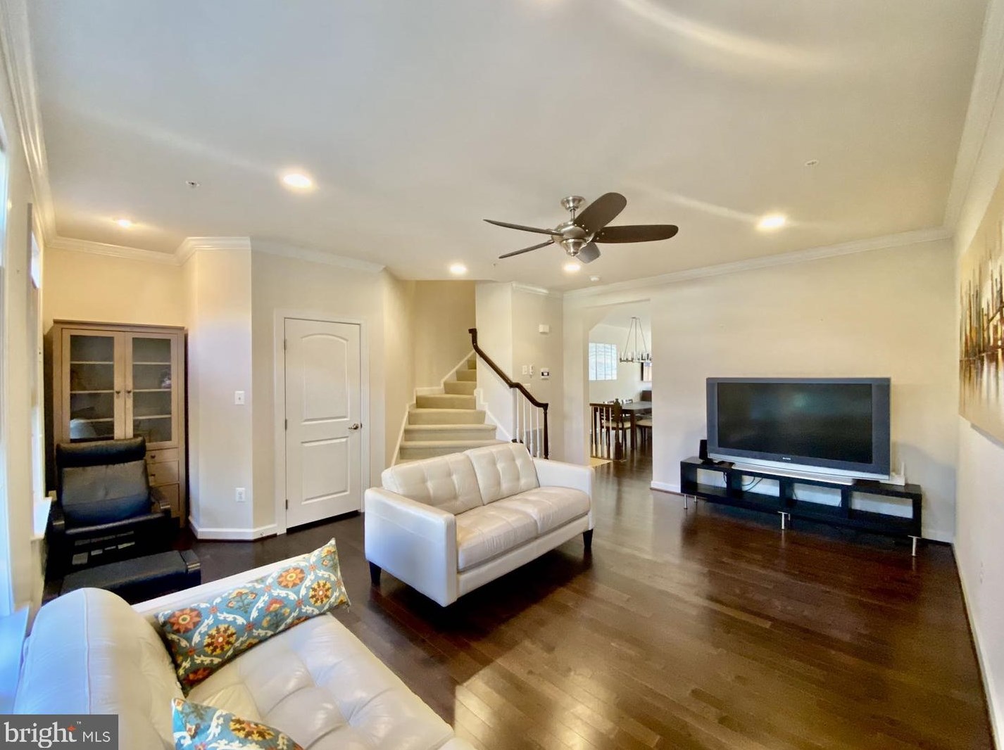 416 Grand St, Gaithersburg MD  20878-4037 exterior