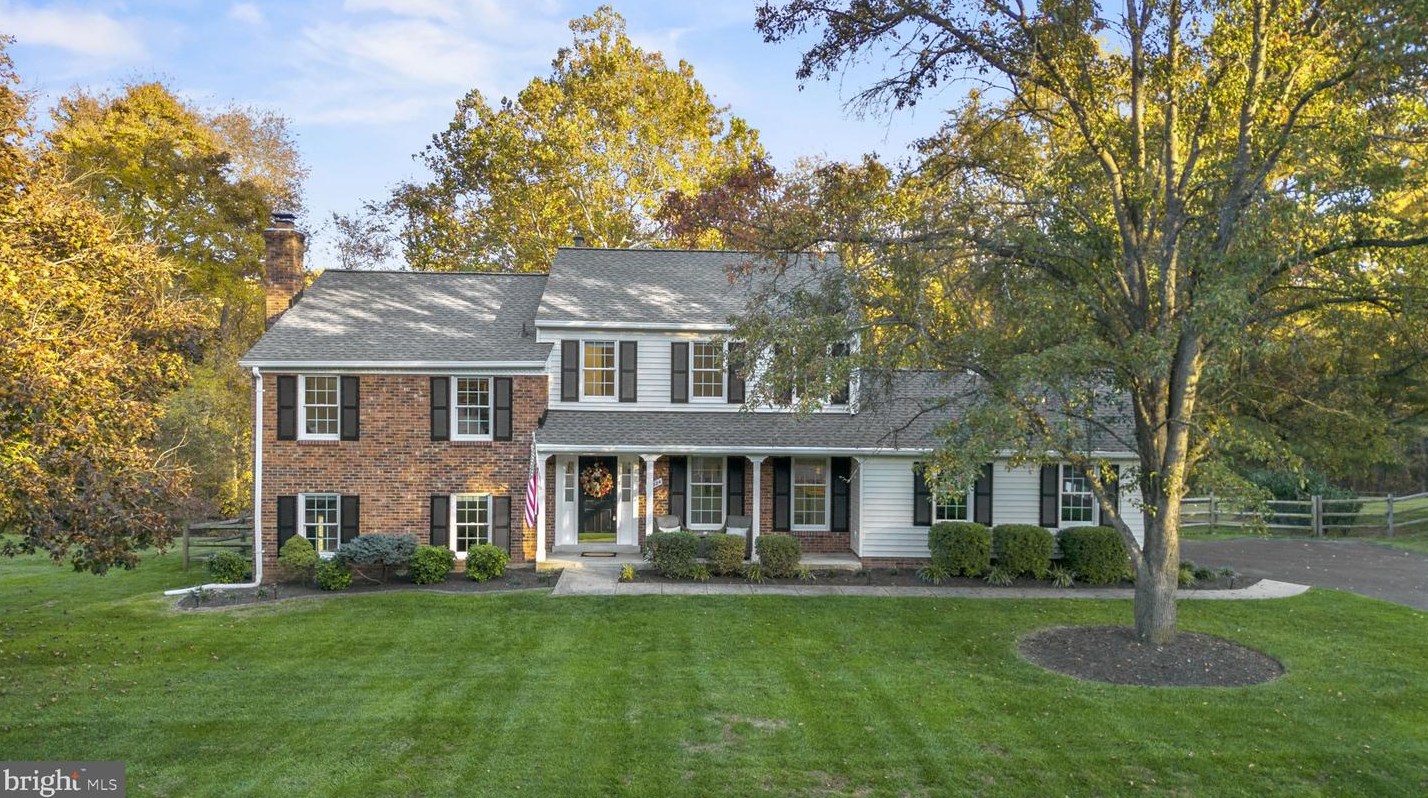 13324 Bondy Way, Gaithersburg MD  20878-2132 exterior