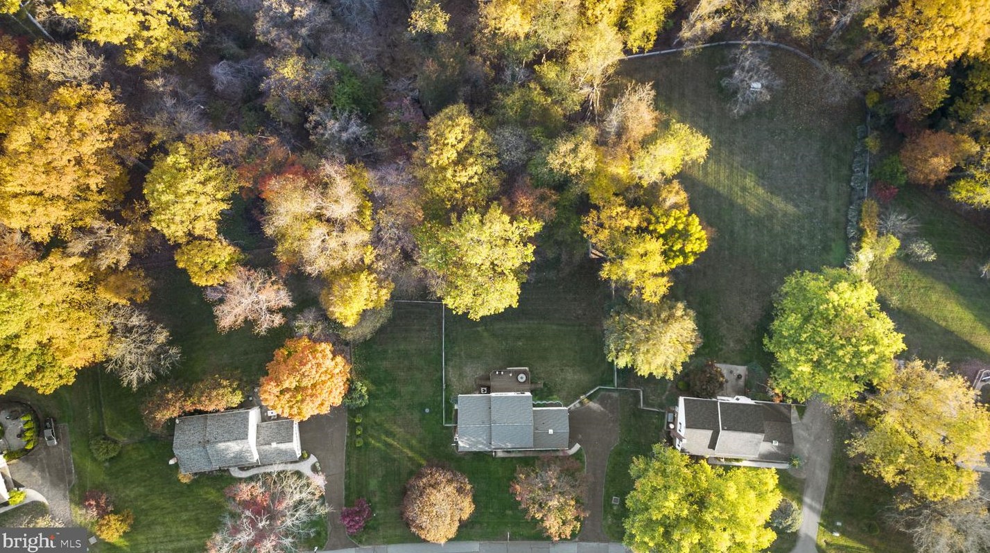 13324 Bondy Way, Gaithersburg MD  20878-2132 exterior