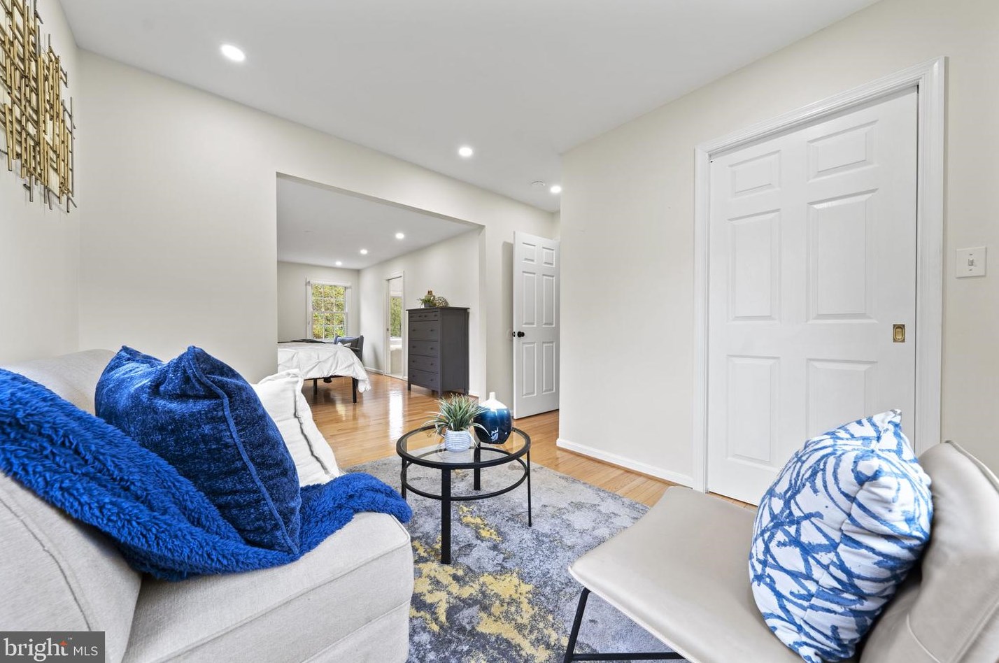 13324 Bondy Way, Gaithersburg MD  20878-2132 exterior