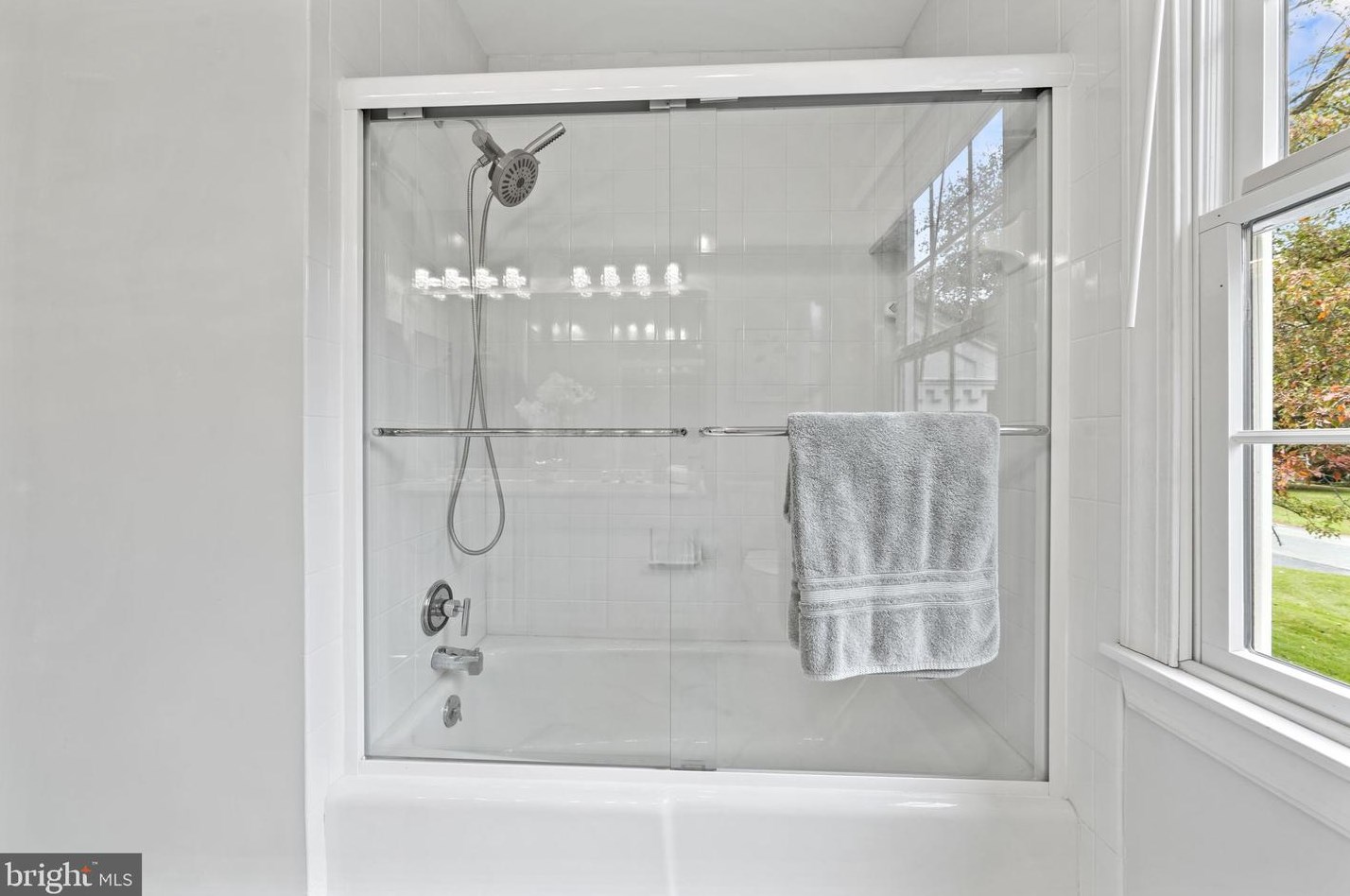 13324 Bondy Way, Gaithersburg MD  20878-2132 exterior