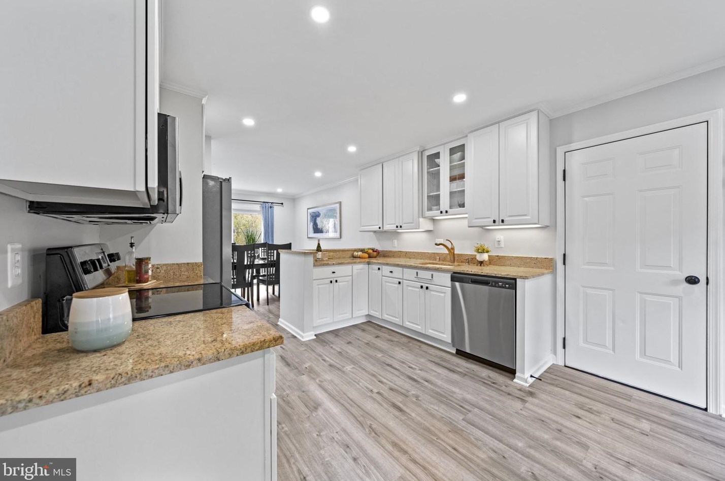 13324 Bondy Way, Gaithersburg MD  20878-2132 exterior