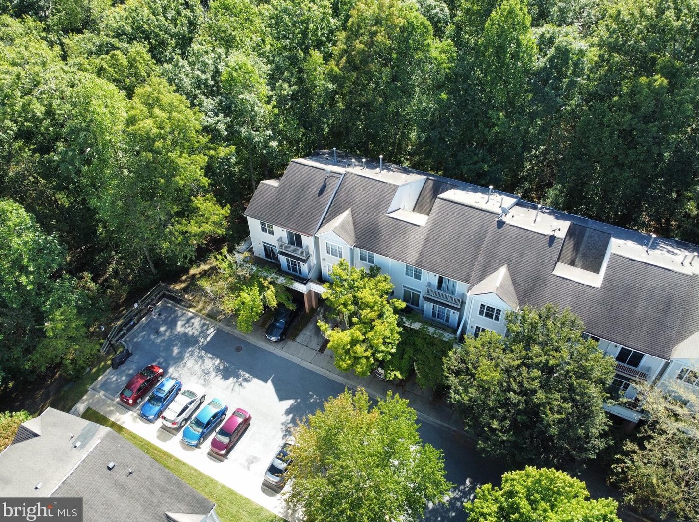 21 Crested Iris Ct, Gaithersburg MD  20886-1024 exterior