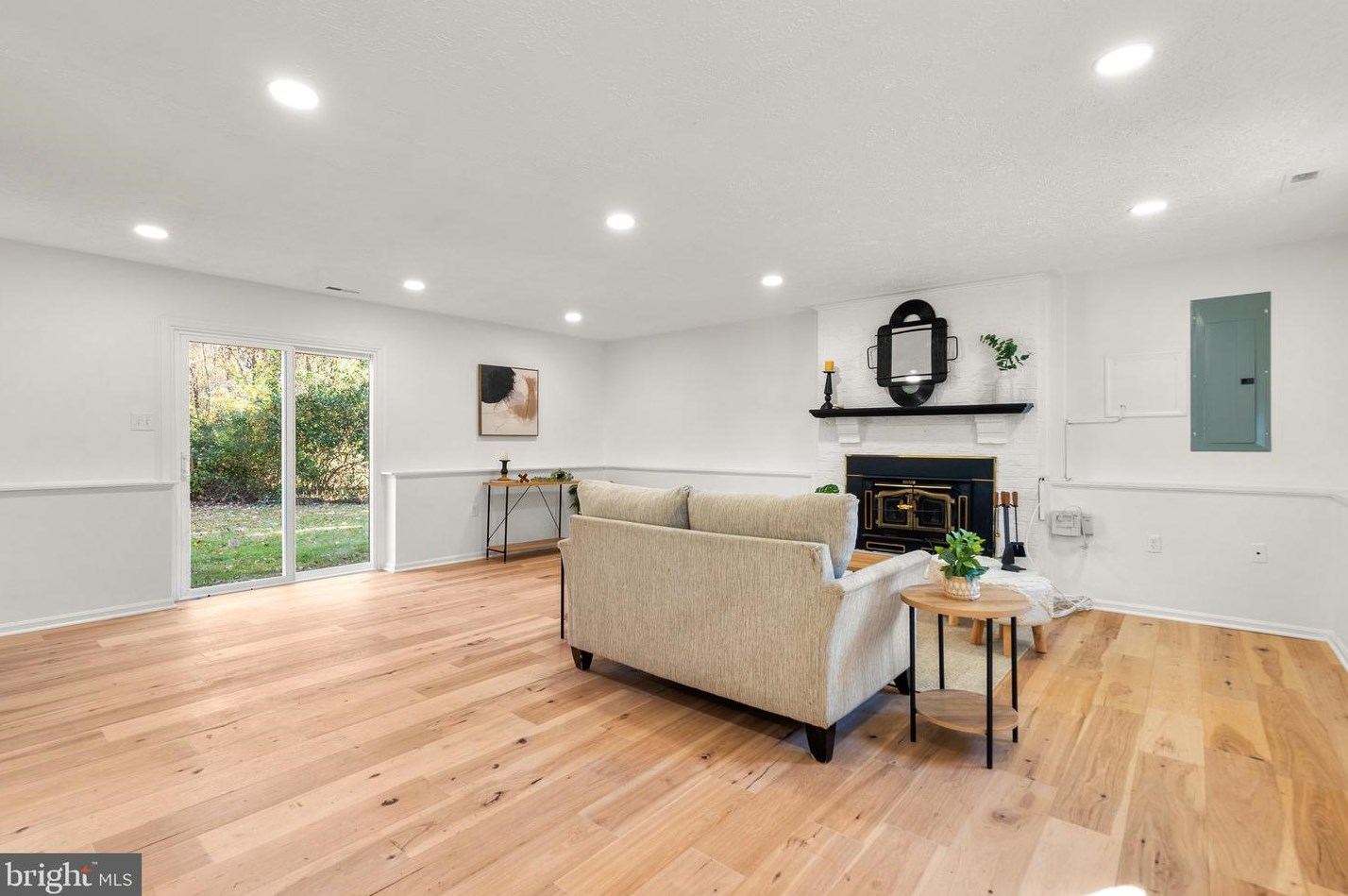 620 Poplarwood Pl, Gaithersburg MD  20877-1257 exterior