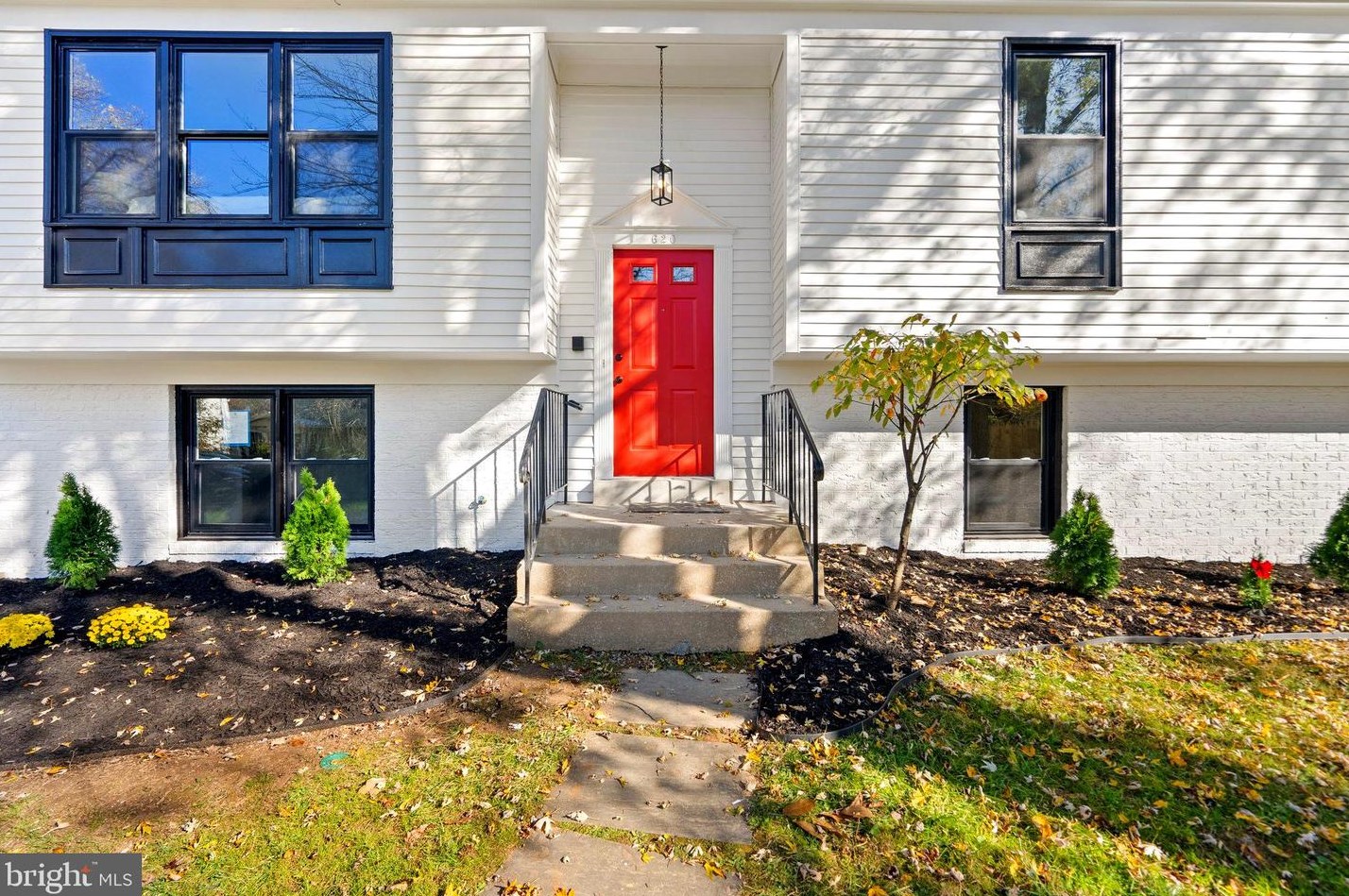 620 Poplarwood Pl, Gaithersburg MD  20877-1257 exterior