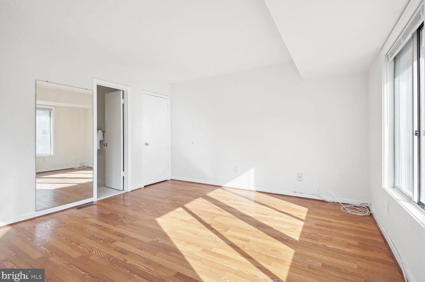 9873 Sailfish Ter, Gaithersburg MD  20886-4203 exterior